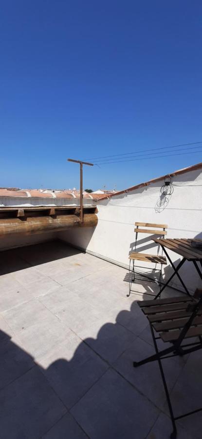 Jolie Maisonnette A Proximite De Toutes Commodites Saintes-Maries-de-la-Mer